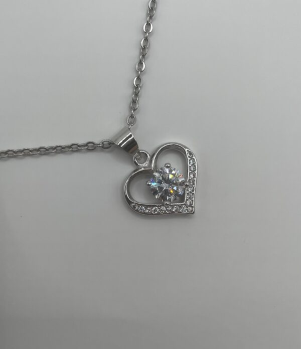 Heart | 1克拉莫桑石項鍊