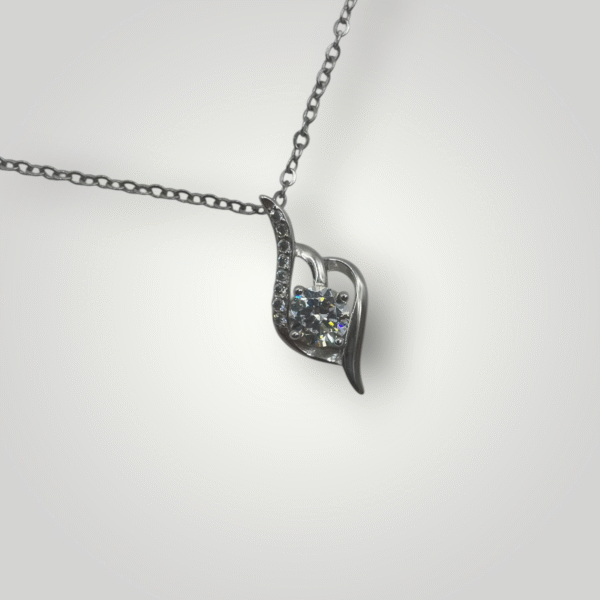 Flame | 1克拉莫桑石項鍊