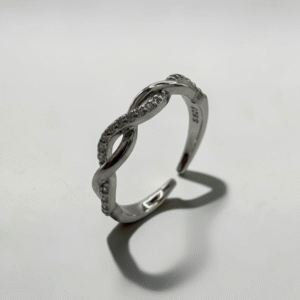 Intertwined Twist Crystal Open Ring | 雙生麻花排晶開口戒的商品主圖與麻花鑲鑽細節 - Ostialia 奧斯提亞