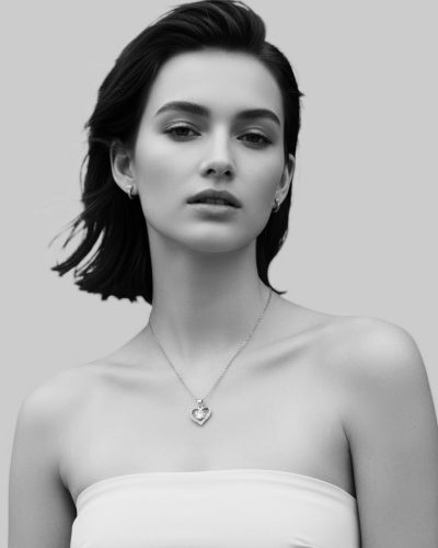 model_Camille_Heart | 1克拉莫桑石項鍊